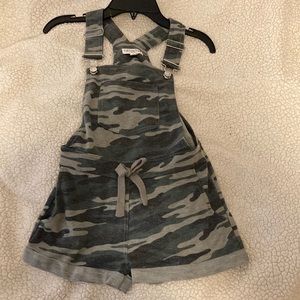 Full Circle Trends jumpsuit shorts camouflage pattern girls size 7/8